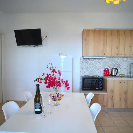 Διαμέρισμα Marina's Αζόλιμνος