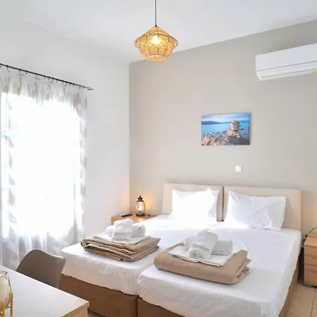 Marina's * Azolimnos