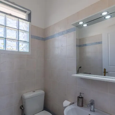 Marina's 아졸림노스